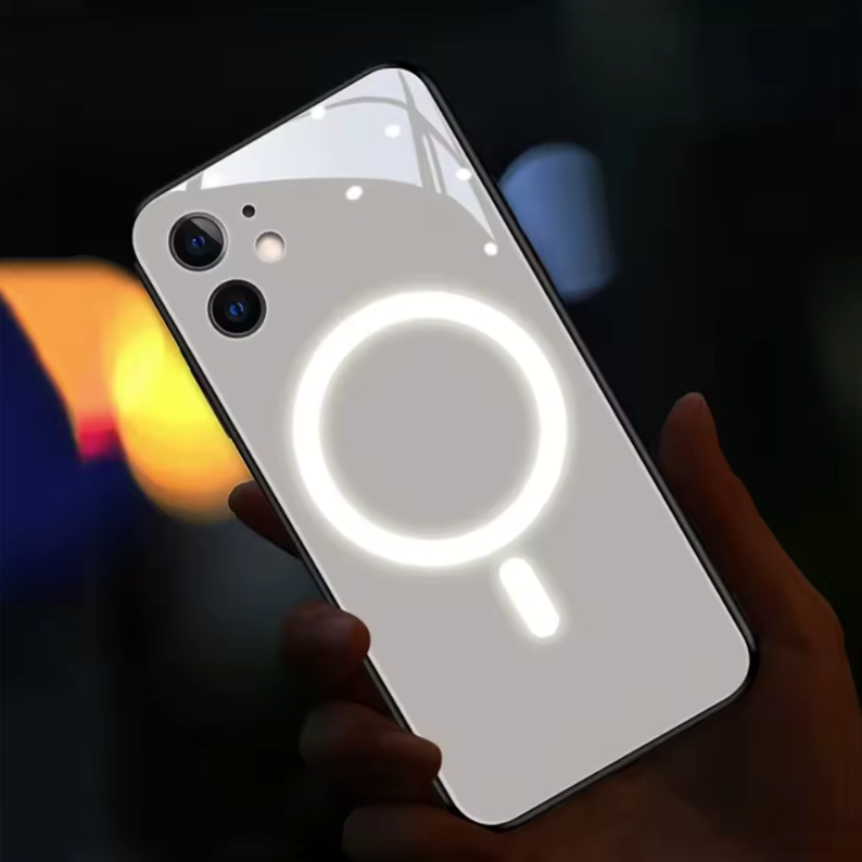 Weiße Eleganz mit Apple Leuchtring – Stilvoller Schutz für dein iPhone