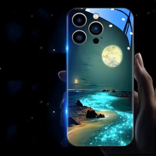 Glitzernder Mondscheinstrand – Stil und Magie vereint für dein iPhone