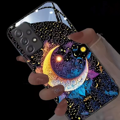 Leuchtender Mond mit Schnörkeln – Eleganz und Mystik für dein Samsung Galaxy