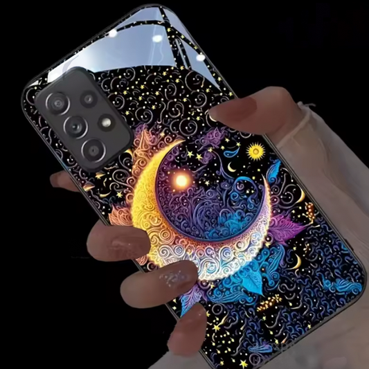 Leuchtender Mond mit Schnörkeln – Eleganz und Mystik für dein Samsung Galaxy